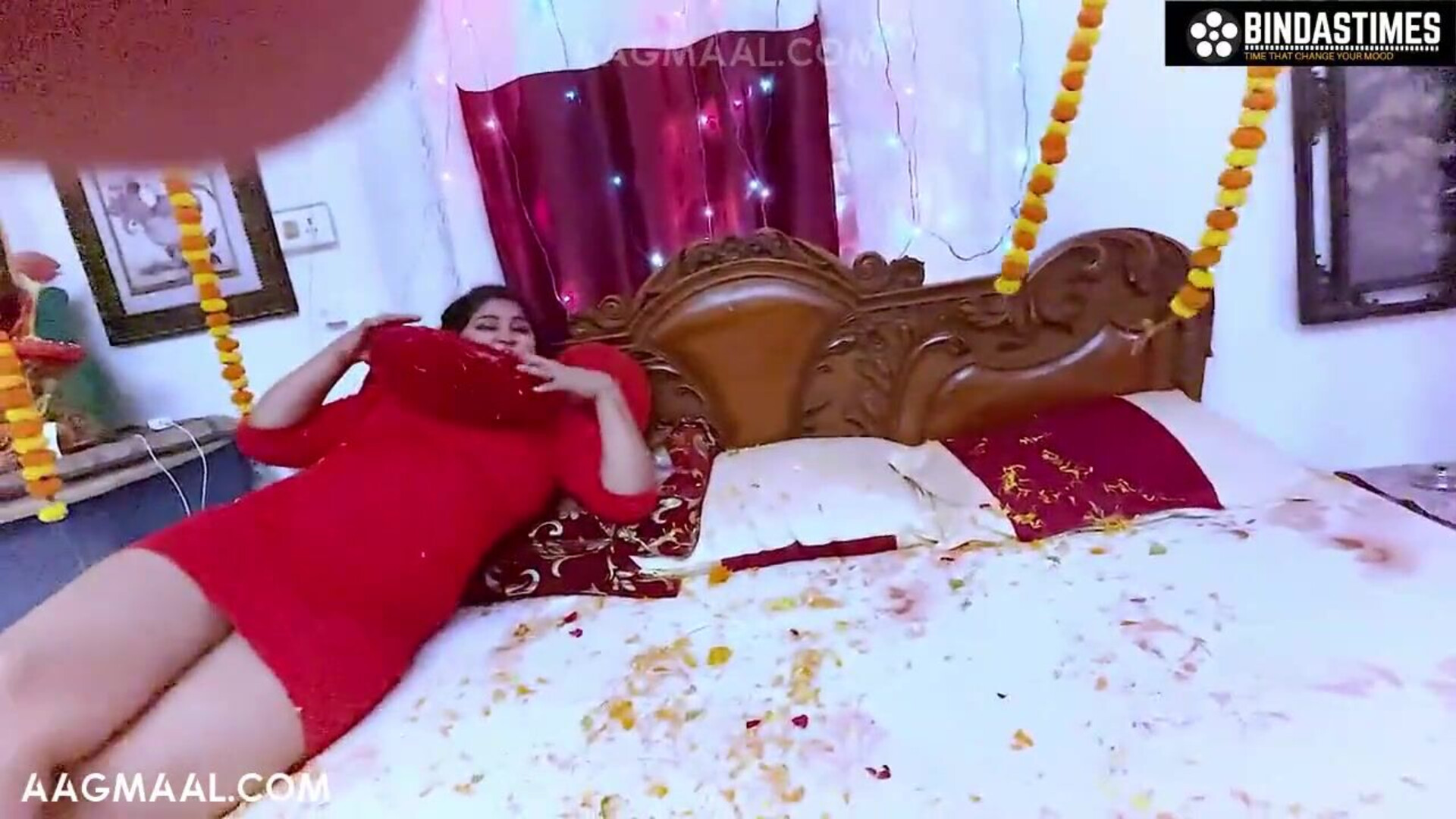 Mahi Honeymoon Uncut (2022) BindasTime Bengali Short Film - sapnasappu - tinanandy - tinadutta - sucharitabhattacharya - zoyarathore - kajalchauhan - jyotimishra - anmolkhan - fetish - blowjob