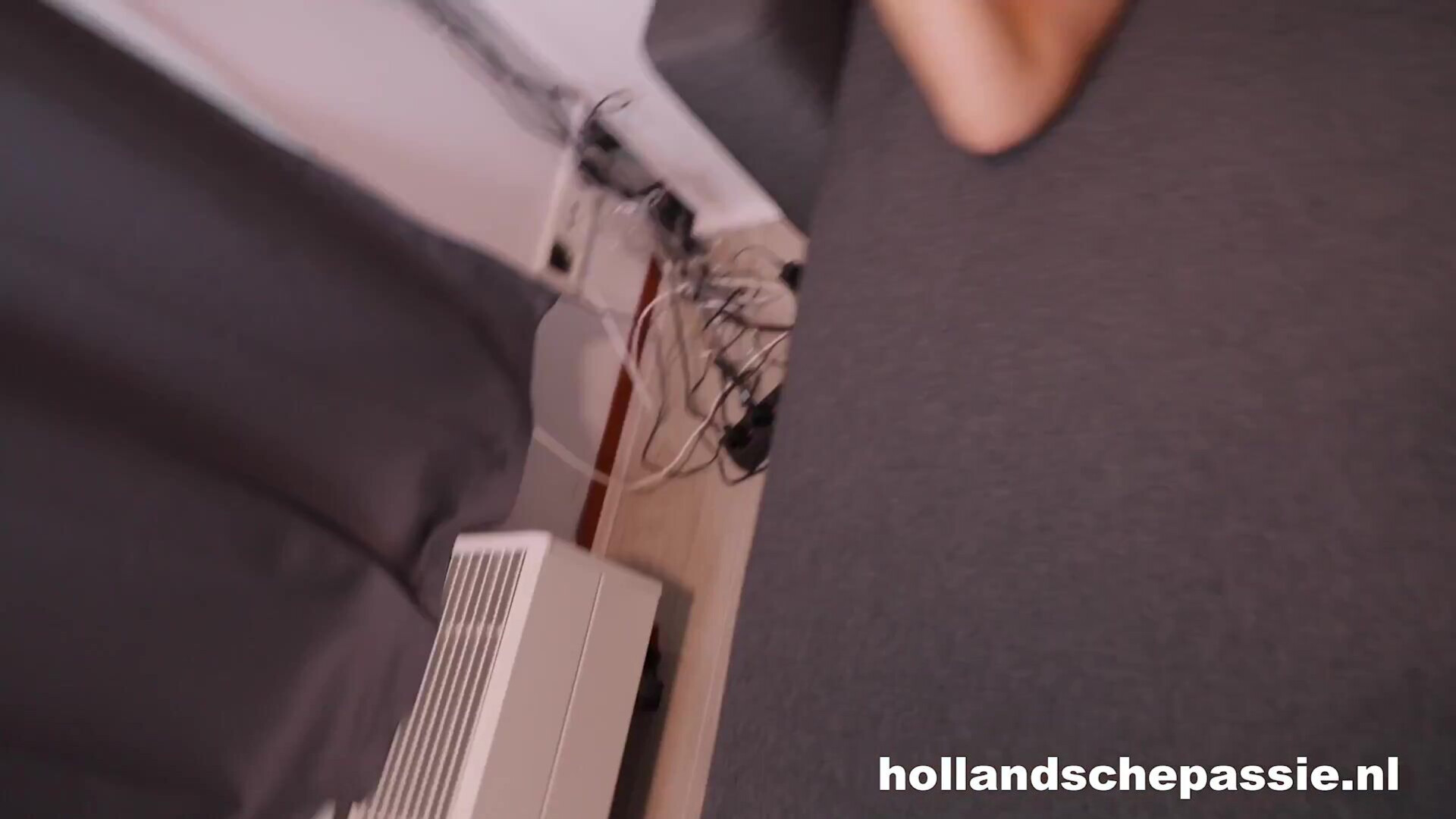 Morgan Entertainment Morgan belt aan... in haar geile ondergoedje - milf - big ass - blowjob