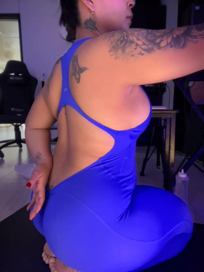 Natural Bigass Ninasc 2025 12 14 15 40 - webcam