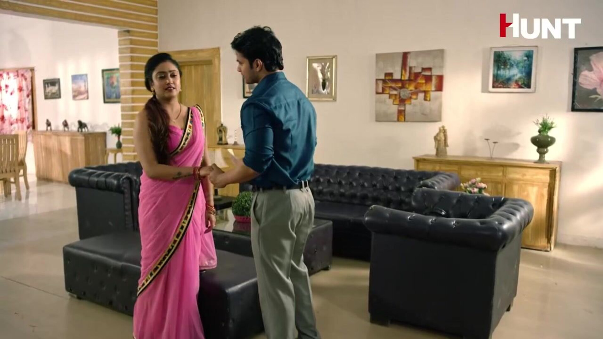 Pati Patni and She Season 01 Episodes 03 and 04 - prajaktajahagirdar - neelam - sapnasappu - jinnijazz - tinanandy - tinadutta - sucharitabhattacharya - alkaraj - priyagamre - bhartijha