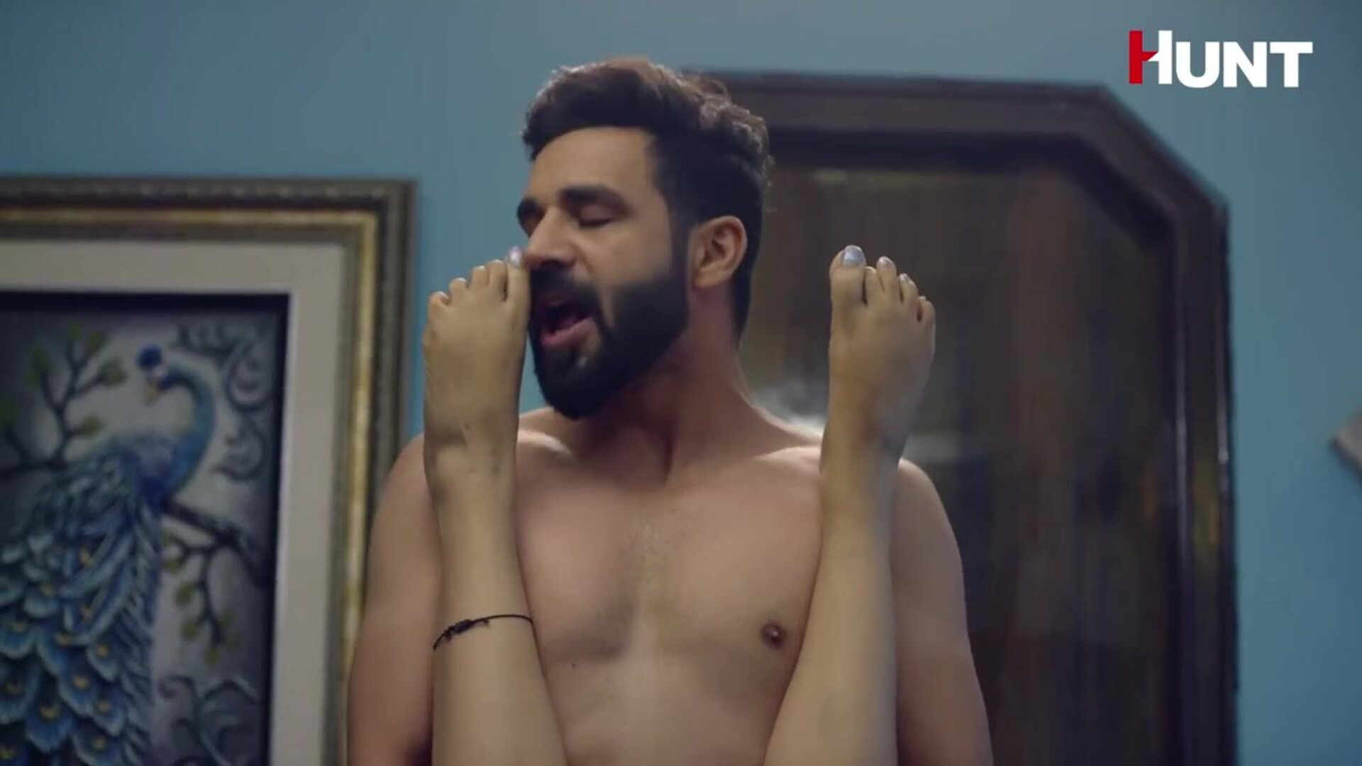 Pati Patni and She Season 01 Episodes 03 and 04 - prajaktajahagirdar - neelam - sapnasappu - jinnijazz - tinanandy - tinadutta - sucharitabhattacharya - alkaraj - priyagamre - bhartijha
