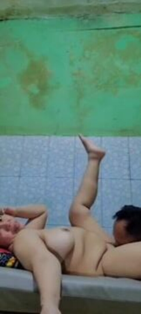 Pemburu Memek Stw (360) - chubby - bbw - mature - stw - asian