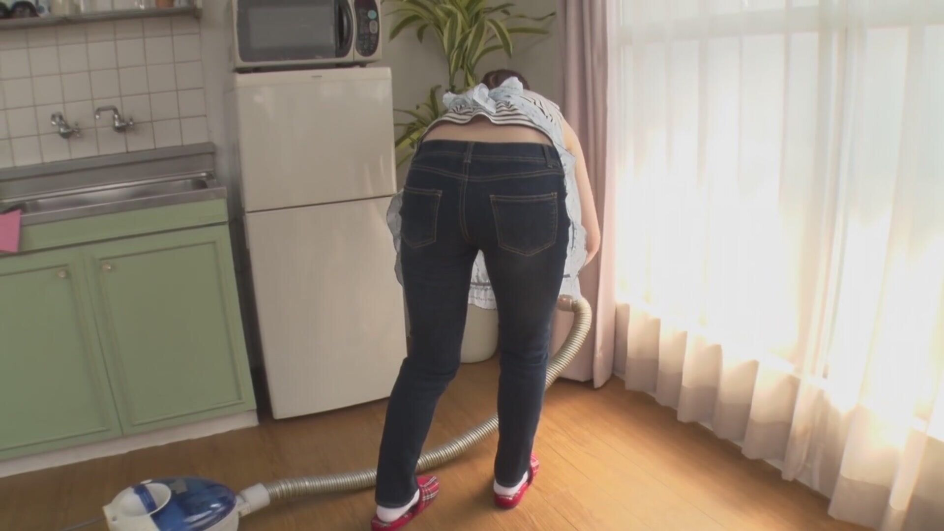Rei Furuse Beautiful Home Keeper - japanese - mature - milf - big breasts - blowjob - uncensored - creampie