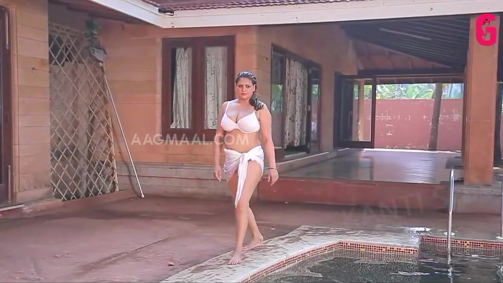 Savita Bhabhi (2021) GulluGullu Hindi Hot Short Film - sapnasappu - tinanandy - tinadutta - sucharitabhattacharya - alkaraj - pihusingh - pihusharma - zoyarathore - kajalchauhan - jyotimishra