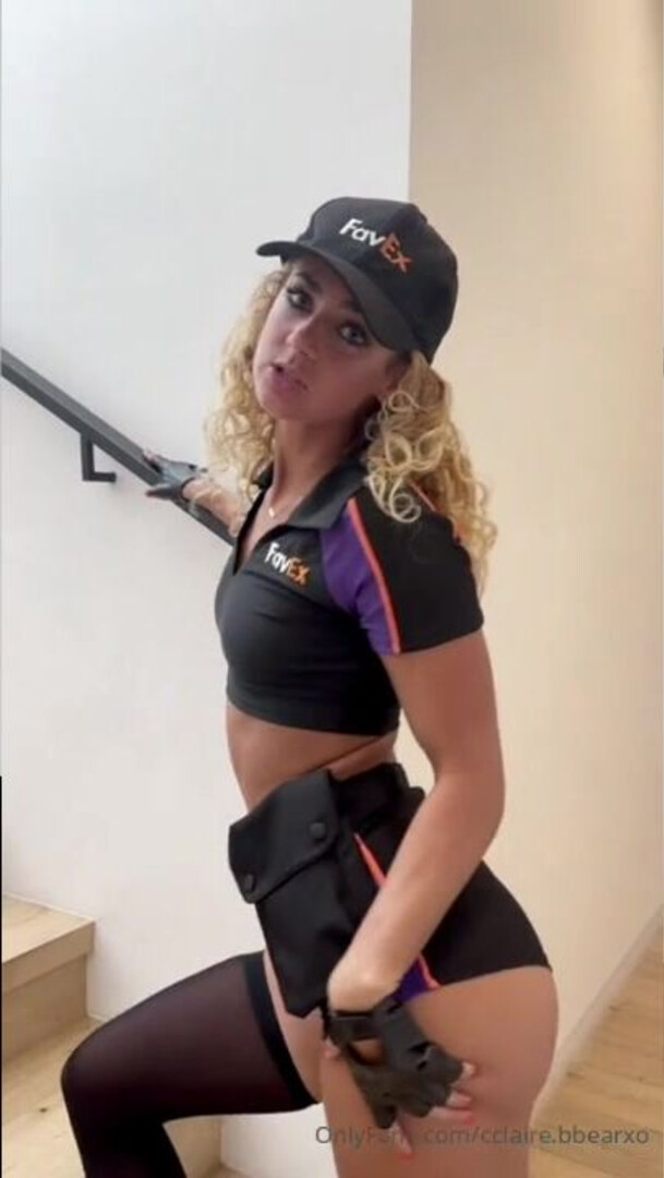 Striptease Scene Scene - big ass - big tits - blowjob - sex - fuck