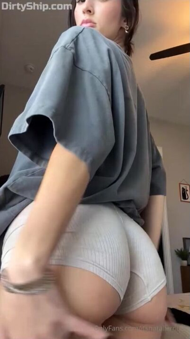 Striptease With Twerking - big ass - big tits - blowjob - sex - fuck