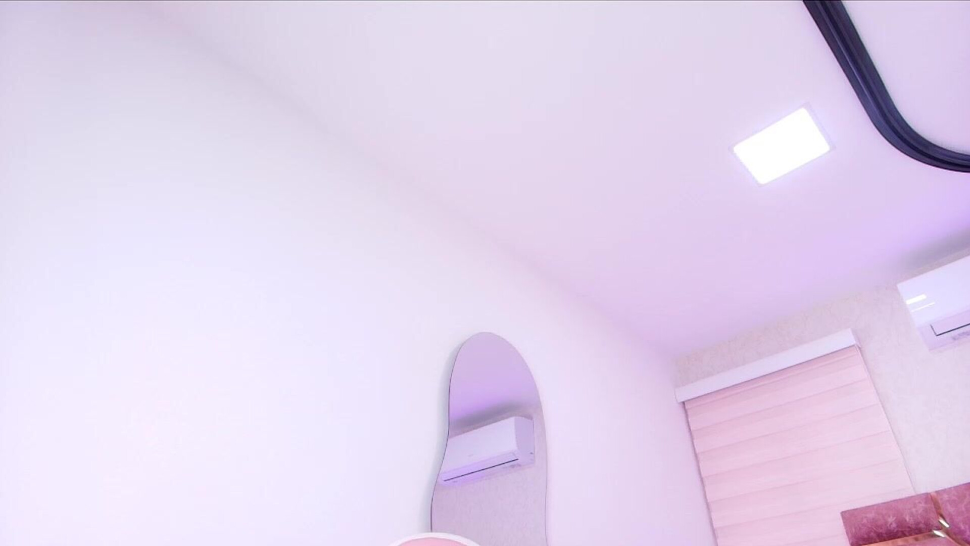 emma madison 2025 12 13 09h40m16s - webcam