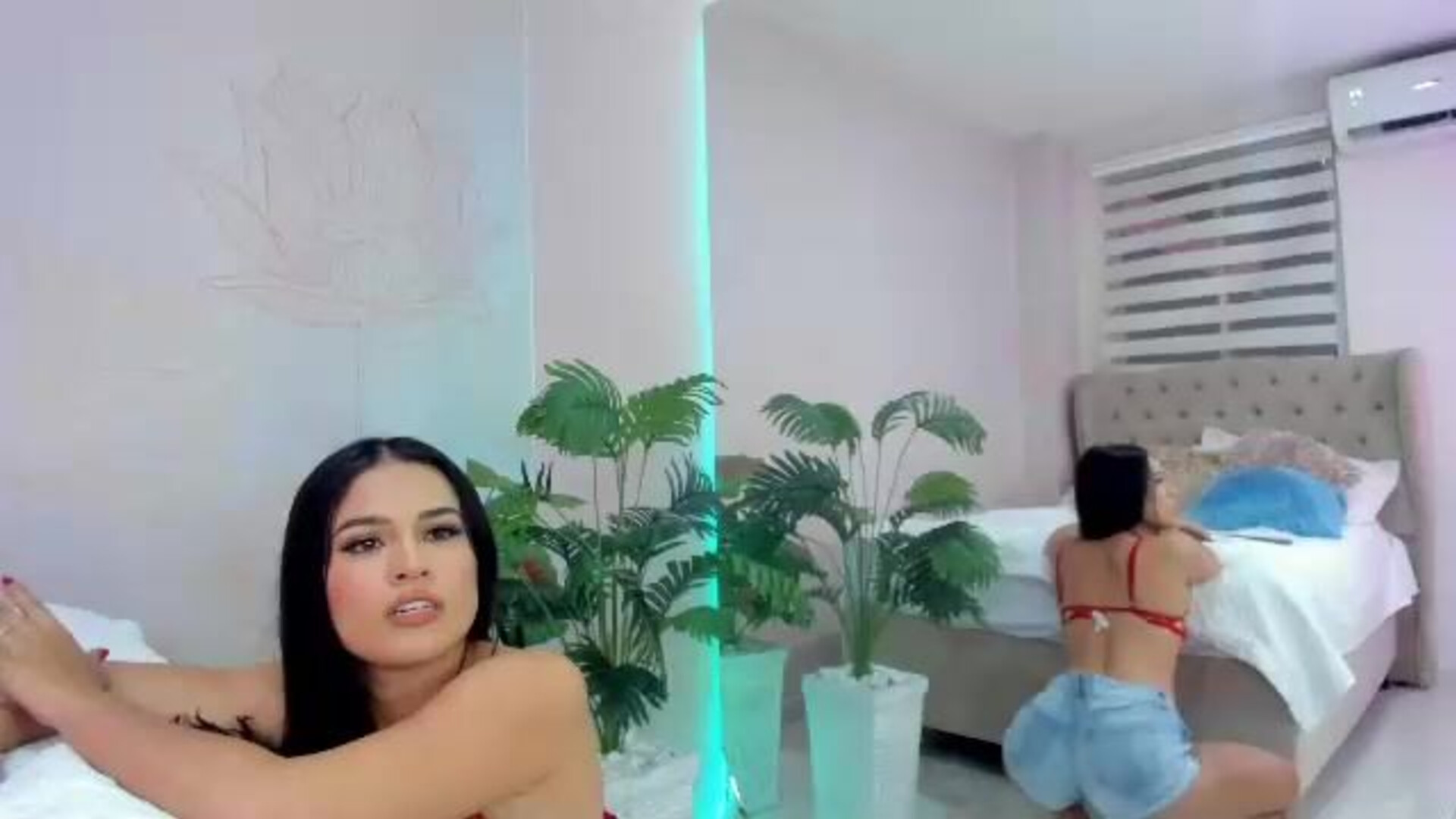 sabrinahbrownn 2025 12 29 15h45m02s - webcam
