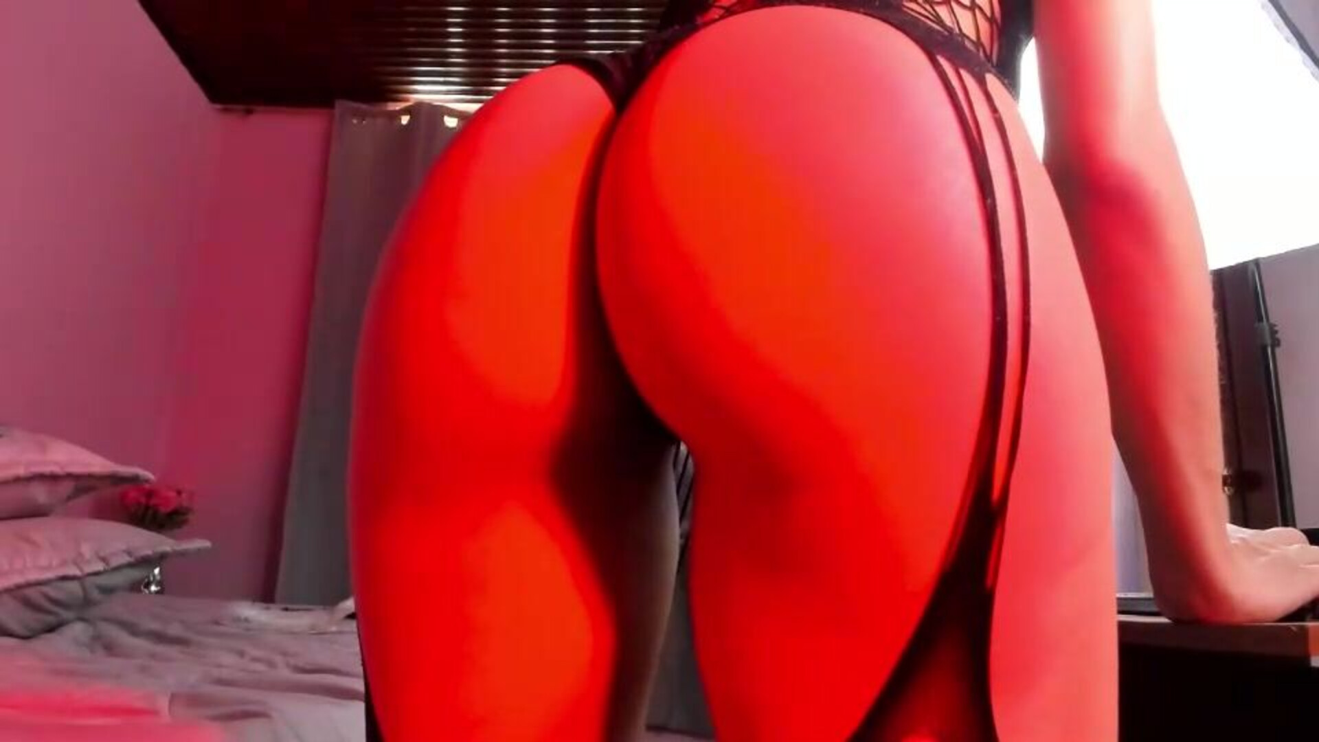 zoe bakerr 2025 12 13 11h16m05s - webcam
