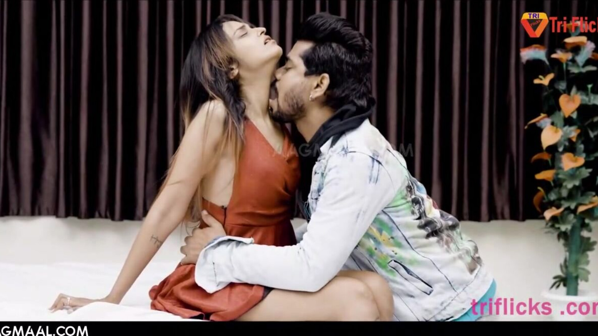 Bhookh Season 01 Episode 03 Uncut (2023) TriFlicks Hindi Hot Web Series - sapnasappu - tinanandy - tinadutta - sucharitabhattacharya - alkaraj - pihusingh - pihusharma - zoyarathore - kajalchauhan - j