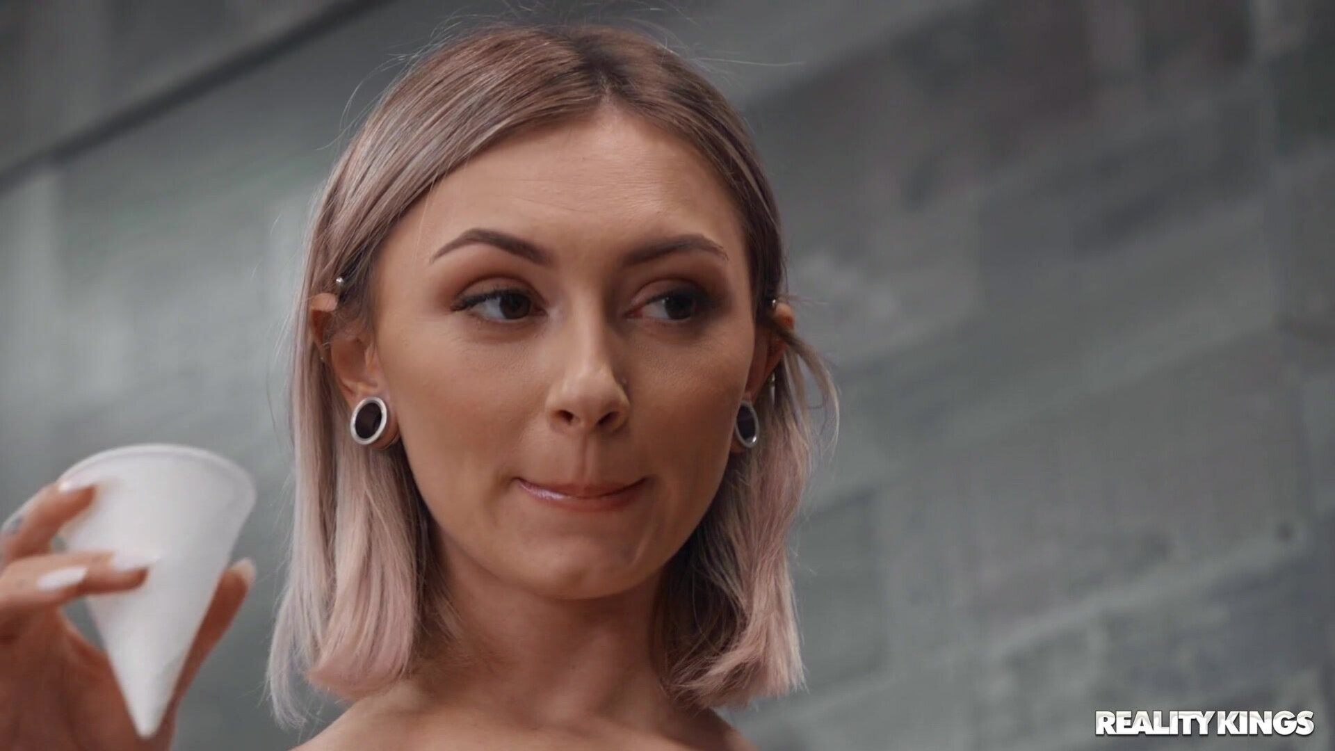 Chloe Temple Slutty at Work - chloe - temple