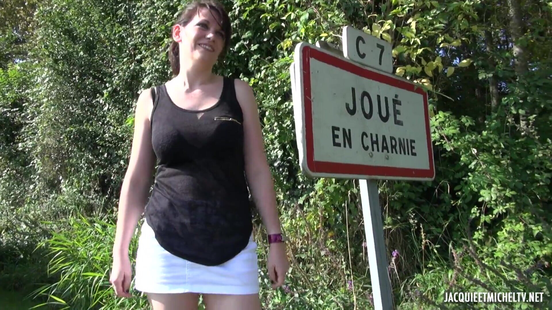 Clarisse Busty cougar discovers anal sex - mature - blowjob - mom