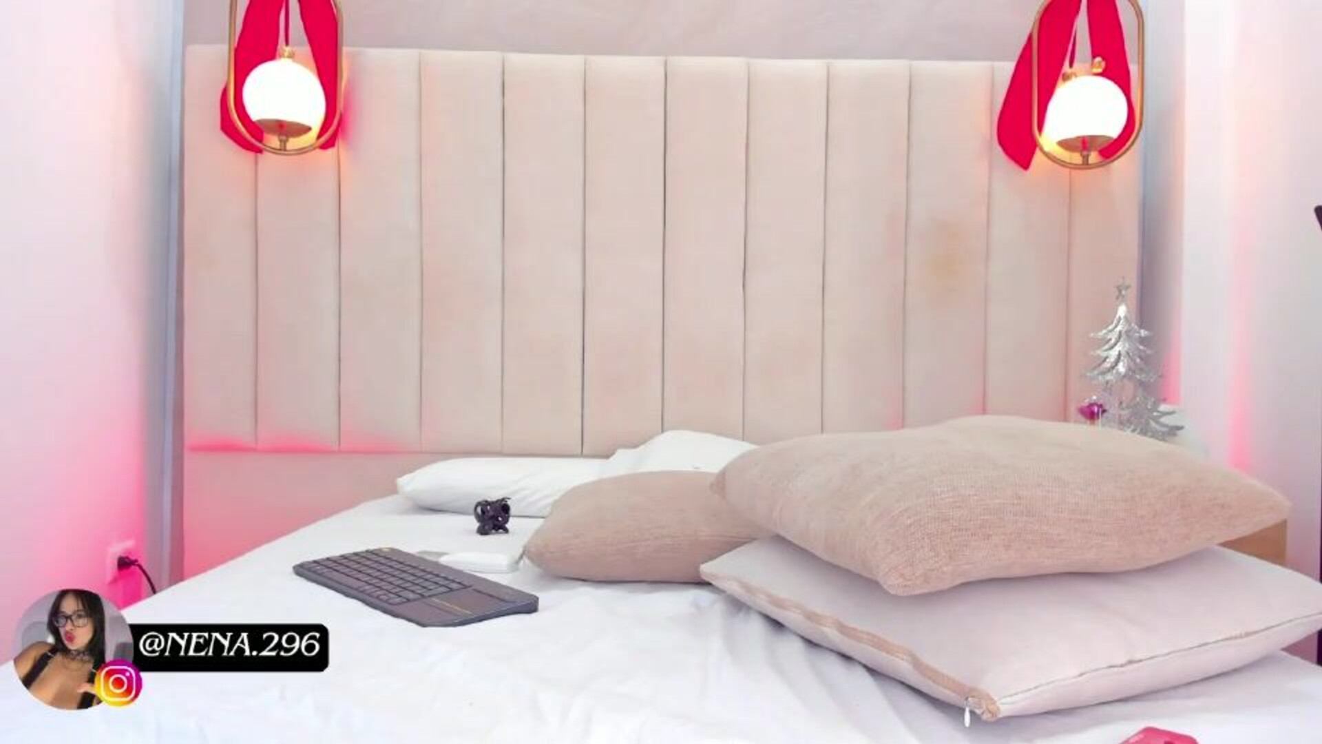 Dream Nena 2025 12 06 19H08m02s - webcam