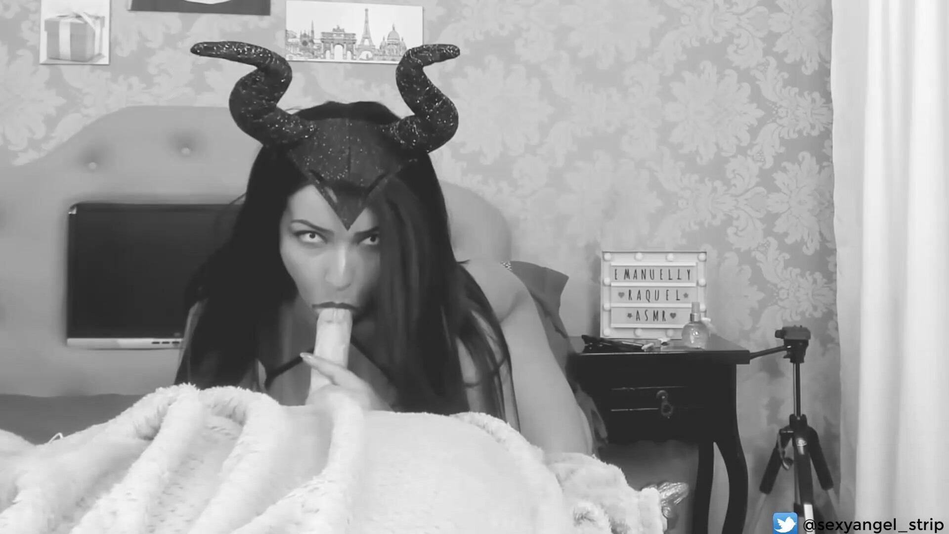 Emanuelly Raquel Asmr Halloween Succubus Sexy Perfect Blowjob Big Ass Big Boobs Dia - big ass - big tits - masturbation