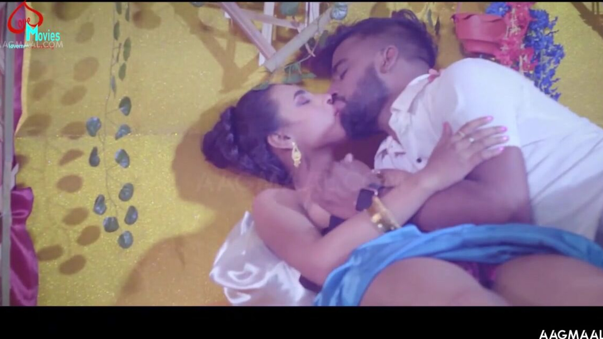 Escort Service Season 01 Episode 01 Uncut (2022) LoveMovies Hindi Hot Web Series - prajaktajahagirdar - neelam - sapnasappu - bhargavidebi - bhargavidevi - tinanandy - tinadutta - sucharitabhattachary