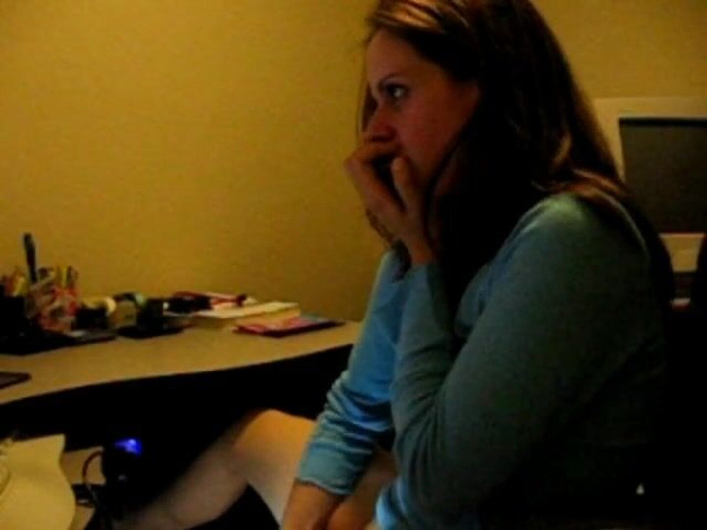 Girlfriend Having Some Webcam Fun - real - voyeur - amateur - webcam - camslut - brunette - fingering - orgasm - passionate - cuckold