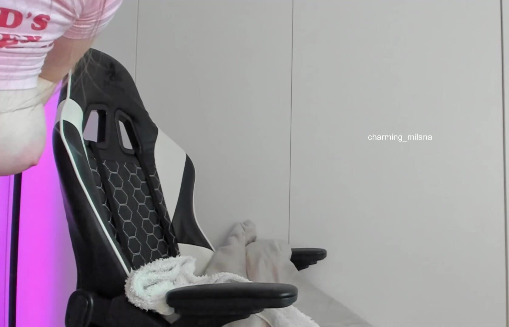 Im So Tired - big ass - teen