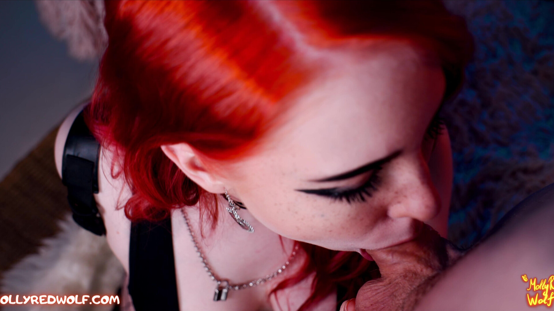 Incredible sex with pirate girl - babe