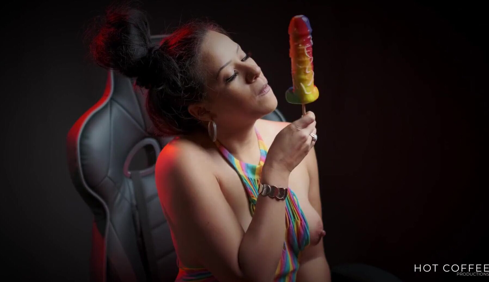 JollaPr Me Encanta Como Sabe Éste Pene Dulce - milf - big ass - big tits