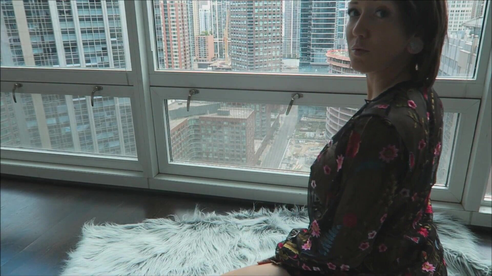Miss Charlee Skyline Tease - solo - amateur - hd porn