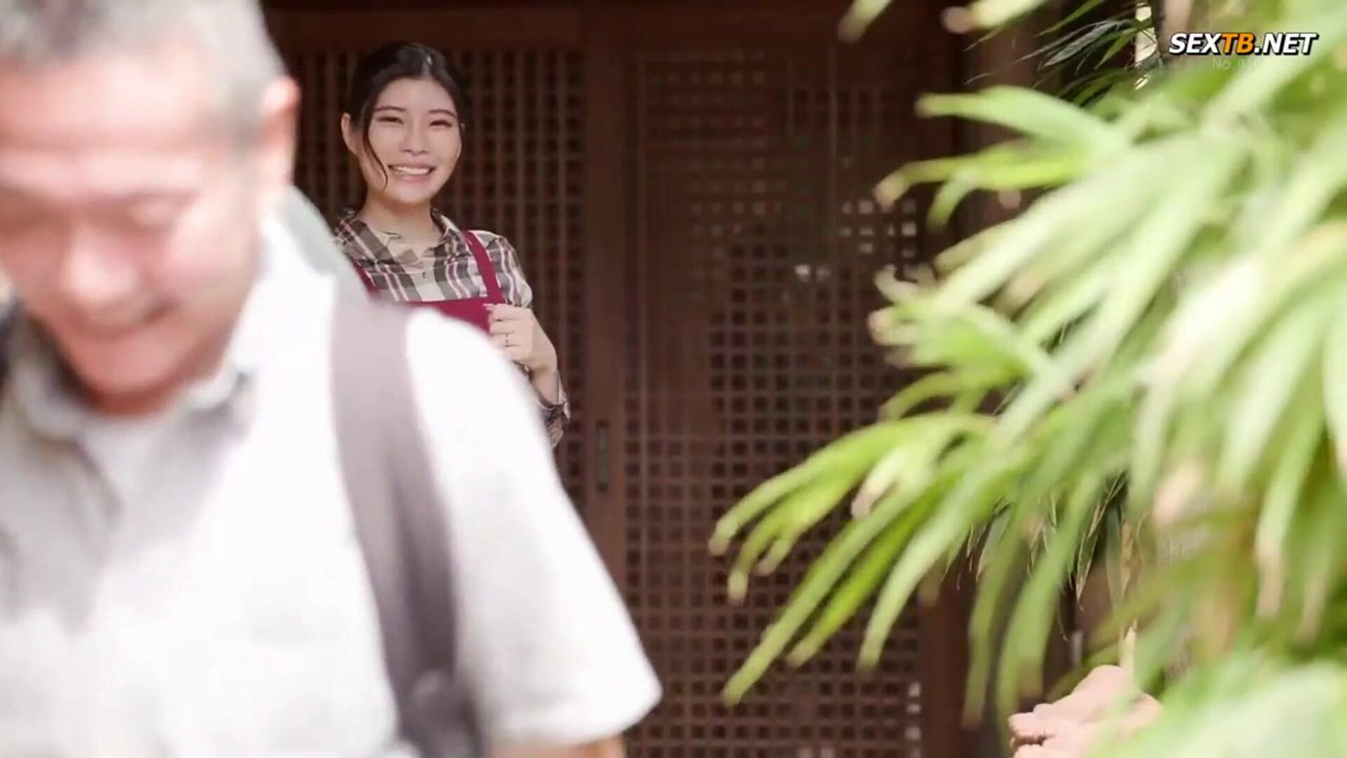 Rei Kamiki A Beautiful Wife Who Runs A Vacation Rental - babe