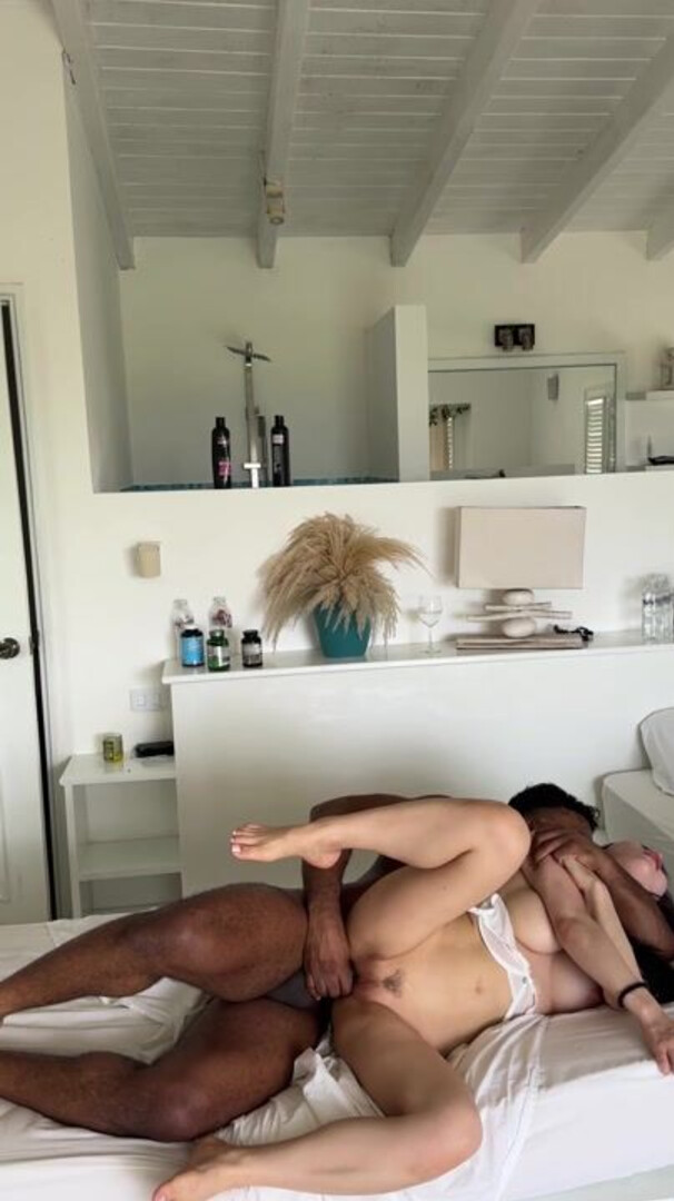 Savs(Bed2) - big ass - teen