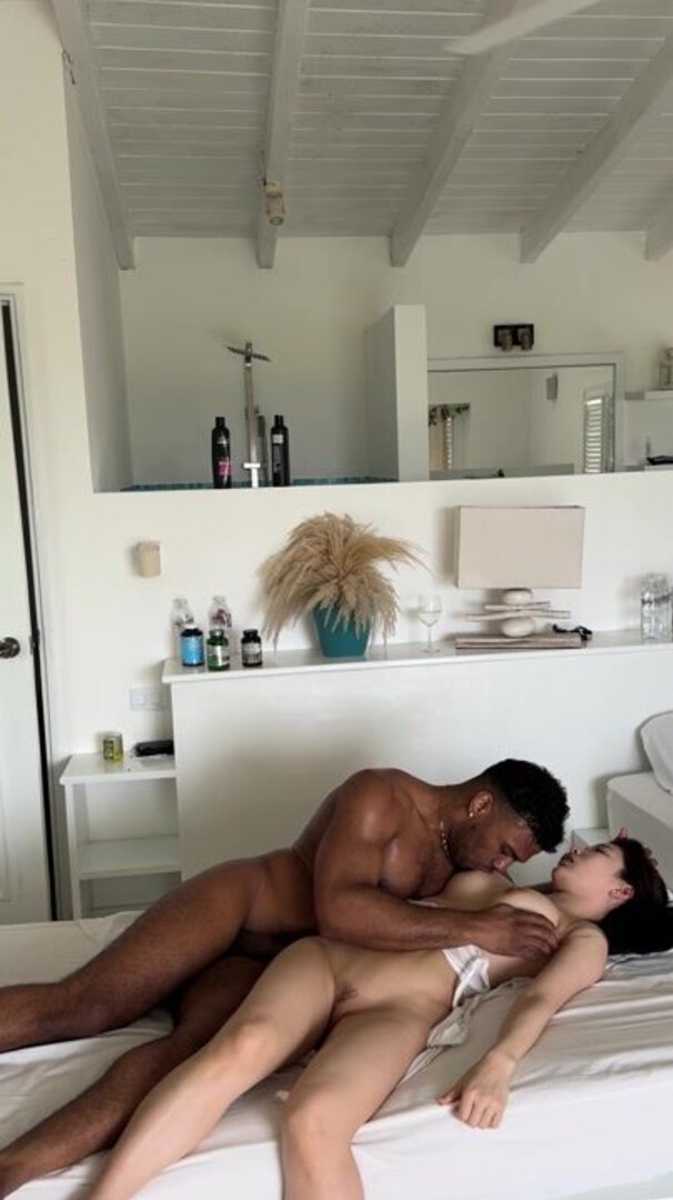Savs(Bed2) - big ass - teen