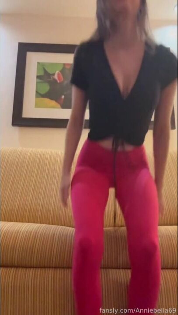 Striptease On Couch - big ass - big tits - blowjob - sex - fuck