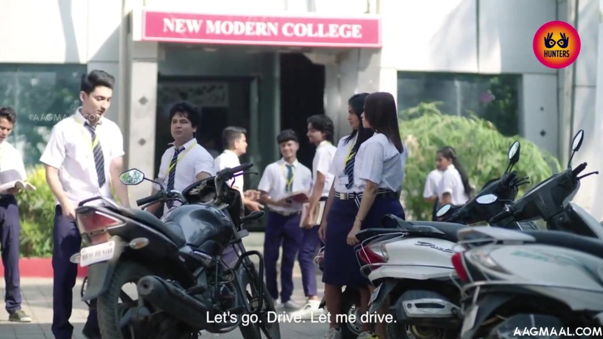 Yes Mam Season 01 Episode 01 (2023) HuntersApp Hindi Hot Web Series - ritupandey - prajaktajahagirdar - neelam - sapnasappu - bhargavidebi - bhargavidevi - tinanandy - tinadutta - sucharitabhattachary