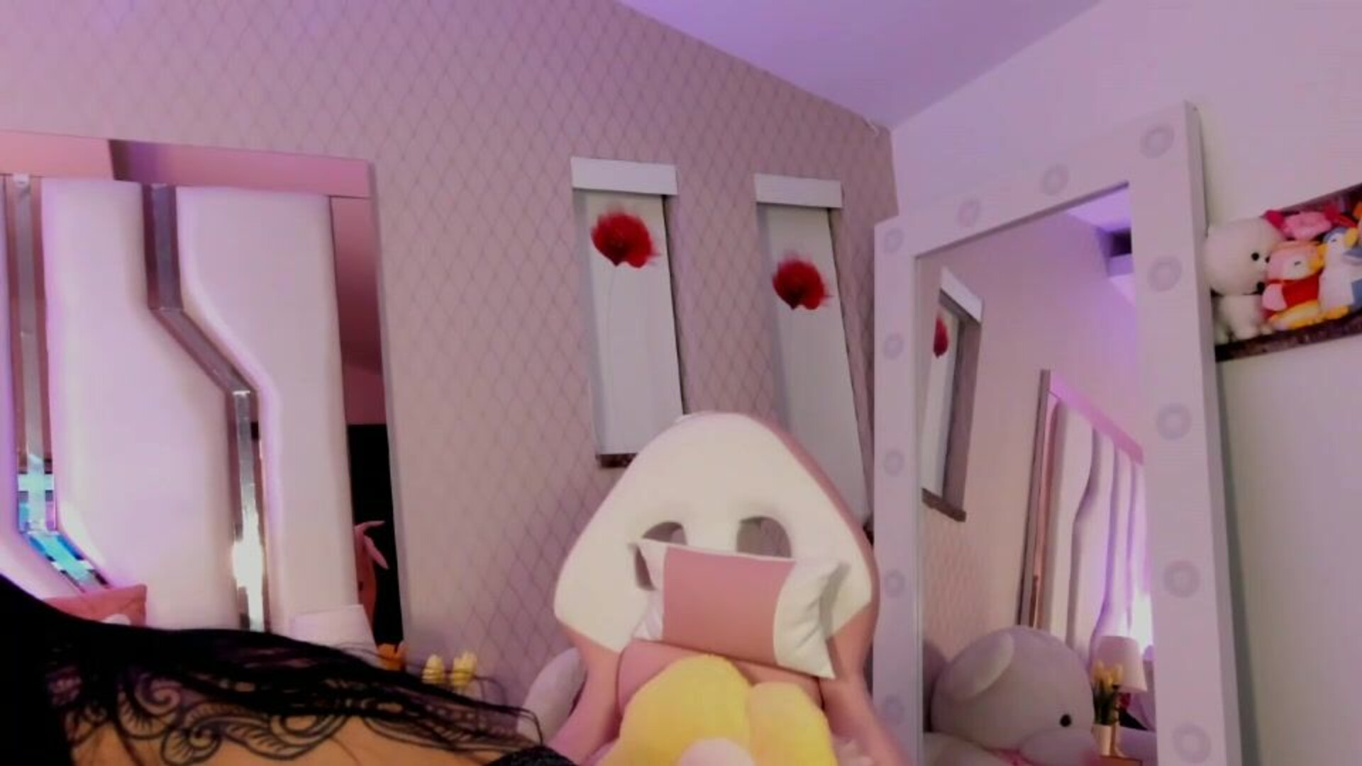 mariale q 2025 11 25 22h24m21s - webcam