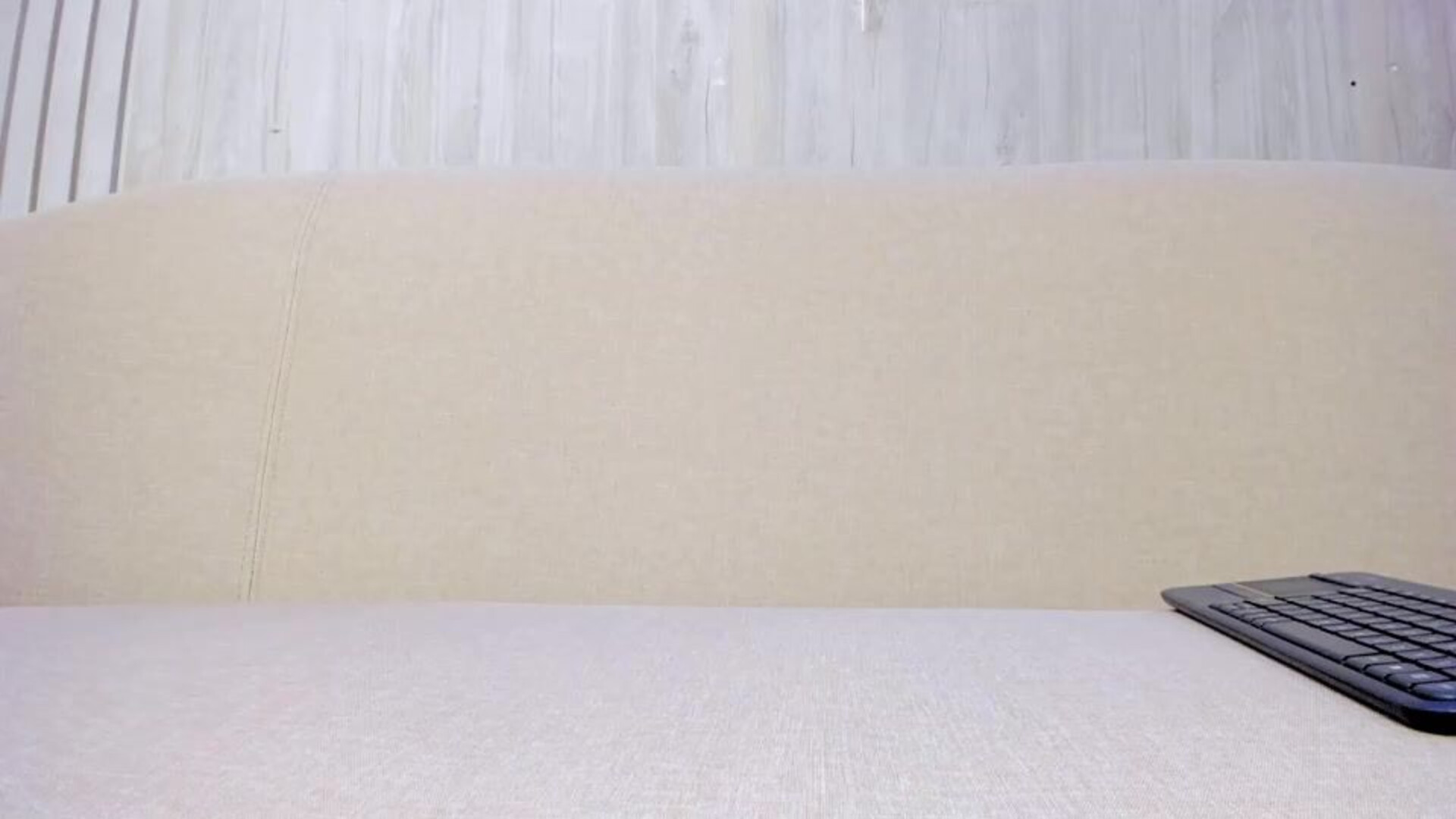 milaowens 2026 01 17 07h58m12s - webcam