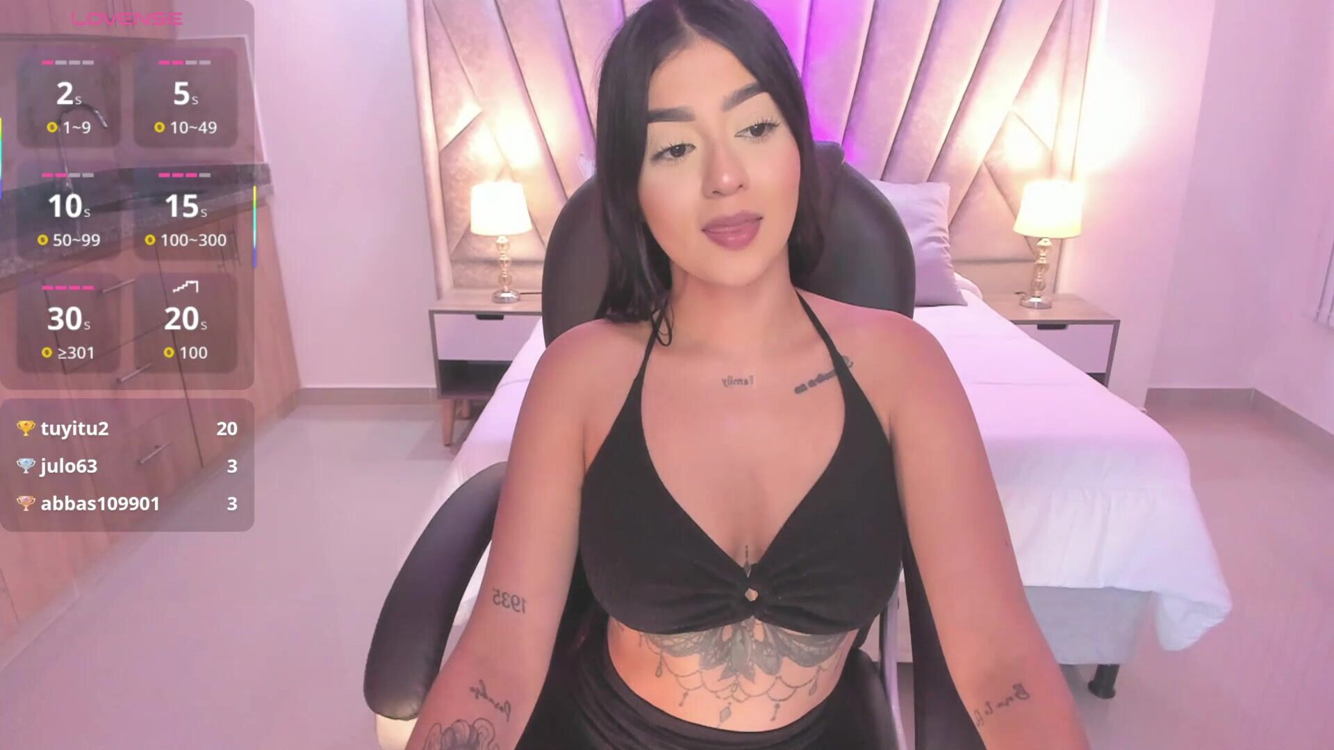 sabrina nova CU 2025 11 20 19 5 - webcam