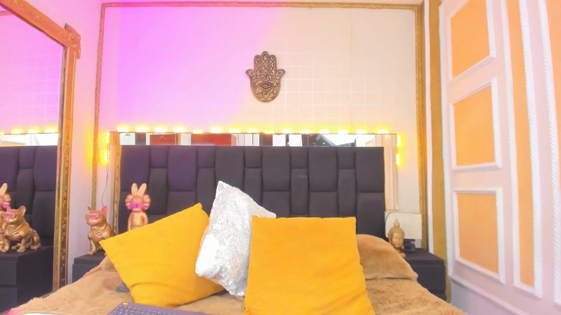 violetgomez 2026 01 09 16h42m11s - webcam
