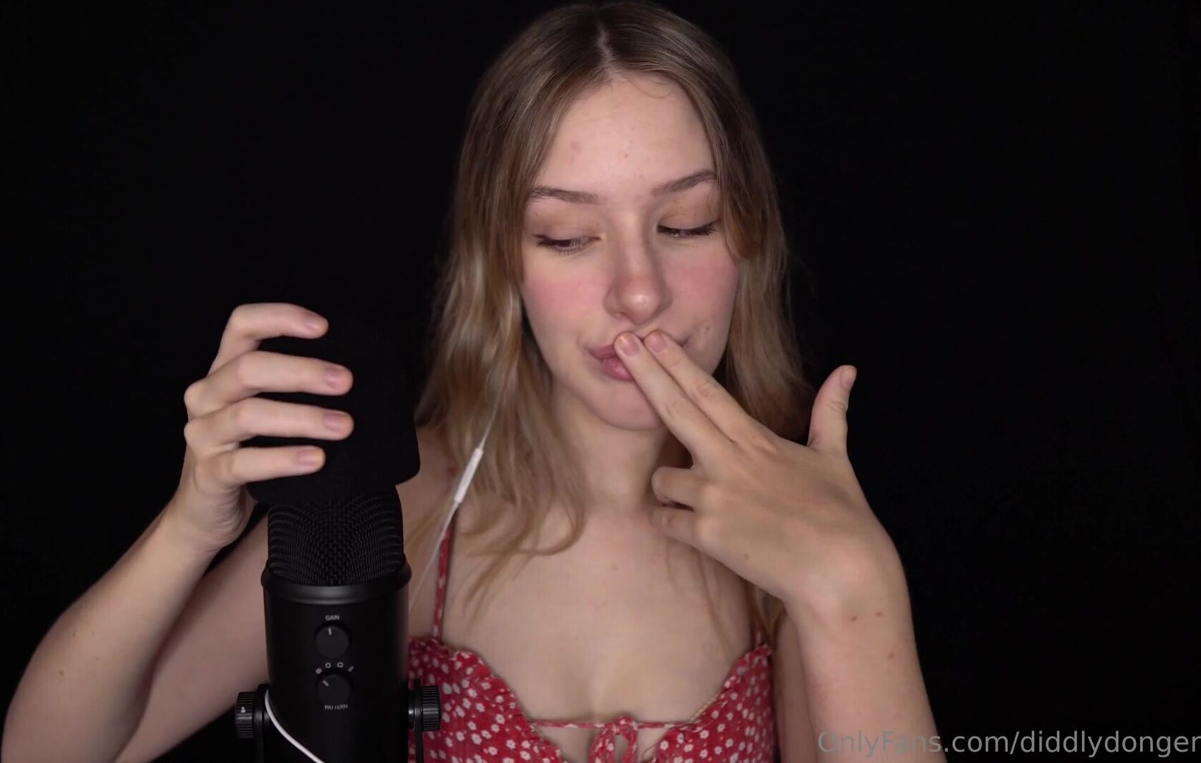 ASMR Mic Pumping - asmr