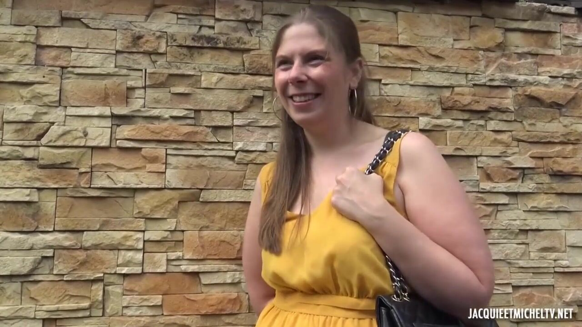 Alice Is back in service with J&M - milf - mature - big ass - blowjob