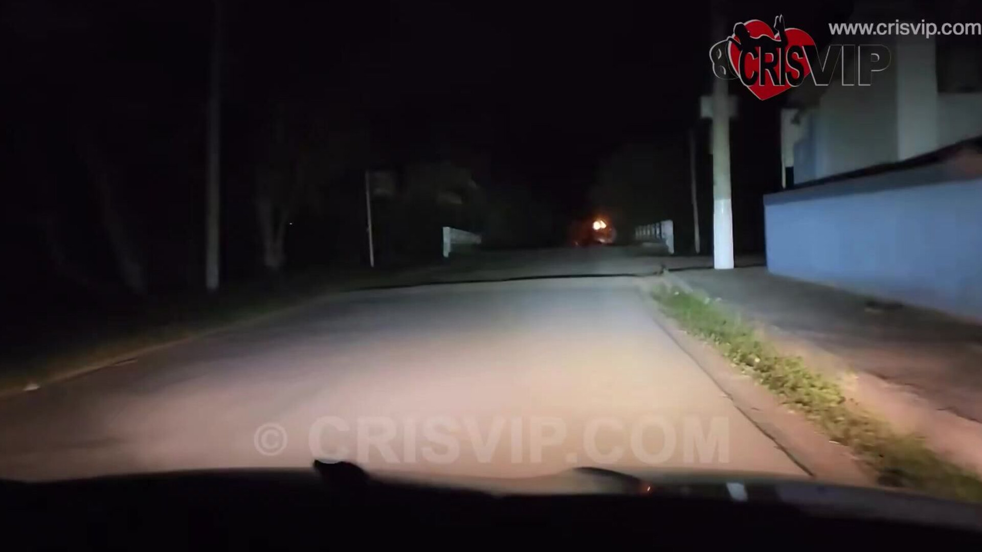 CrisVIP - crisvip - gloryhole - hotwife - public