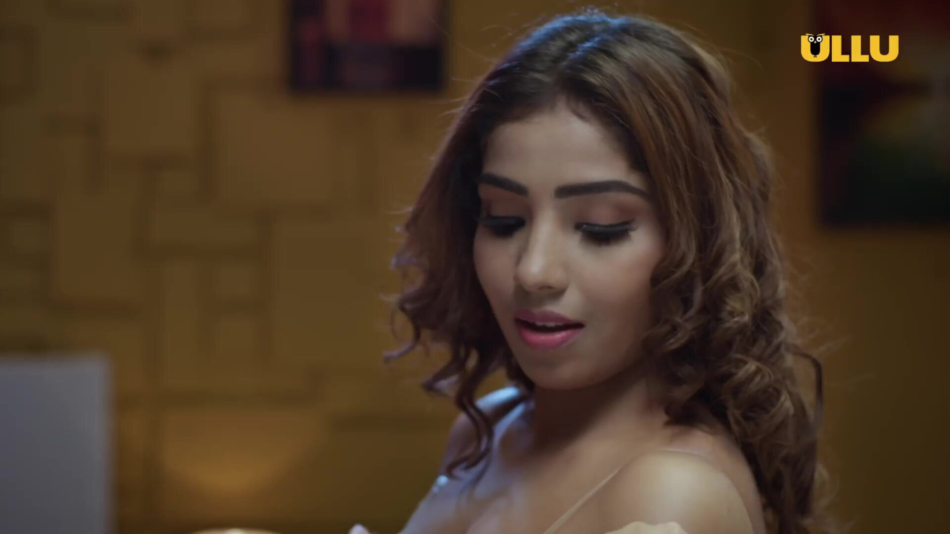 Hotspot Fantasy Call - aayushi