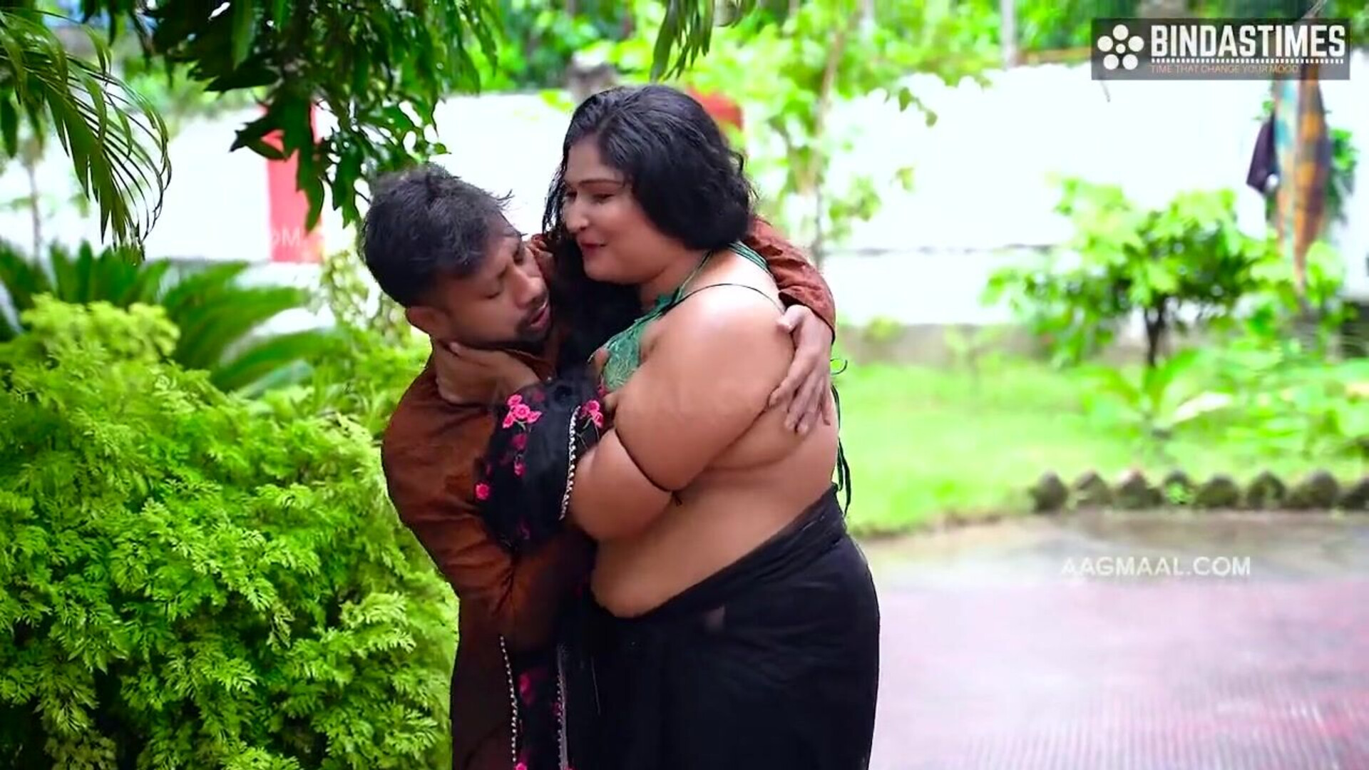 Komal Bhabhi Uncut (2022) BindasTimes Hindi Short Film - sucharitabhattacharya - tinanandi - tinanandy - tinadutta - sapnasappu - kajalchauhan - nanditadutta - pallavipatil - priyasingh - zoyarathore