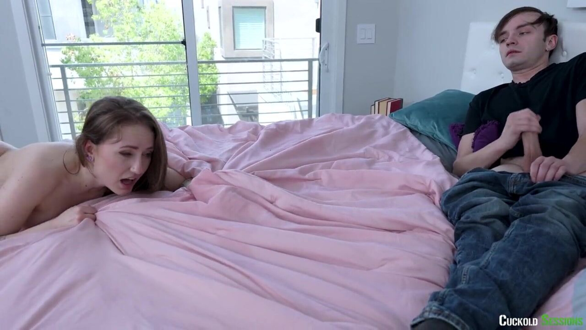 Lizzie Love Riding The Handy Man - milf - mature - big ass - blowjob
