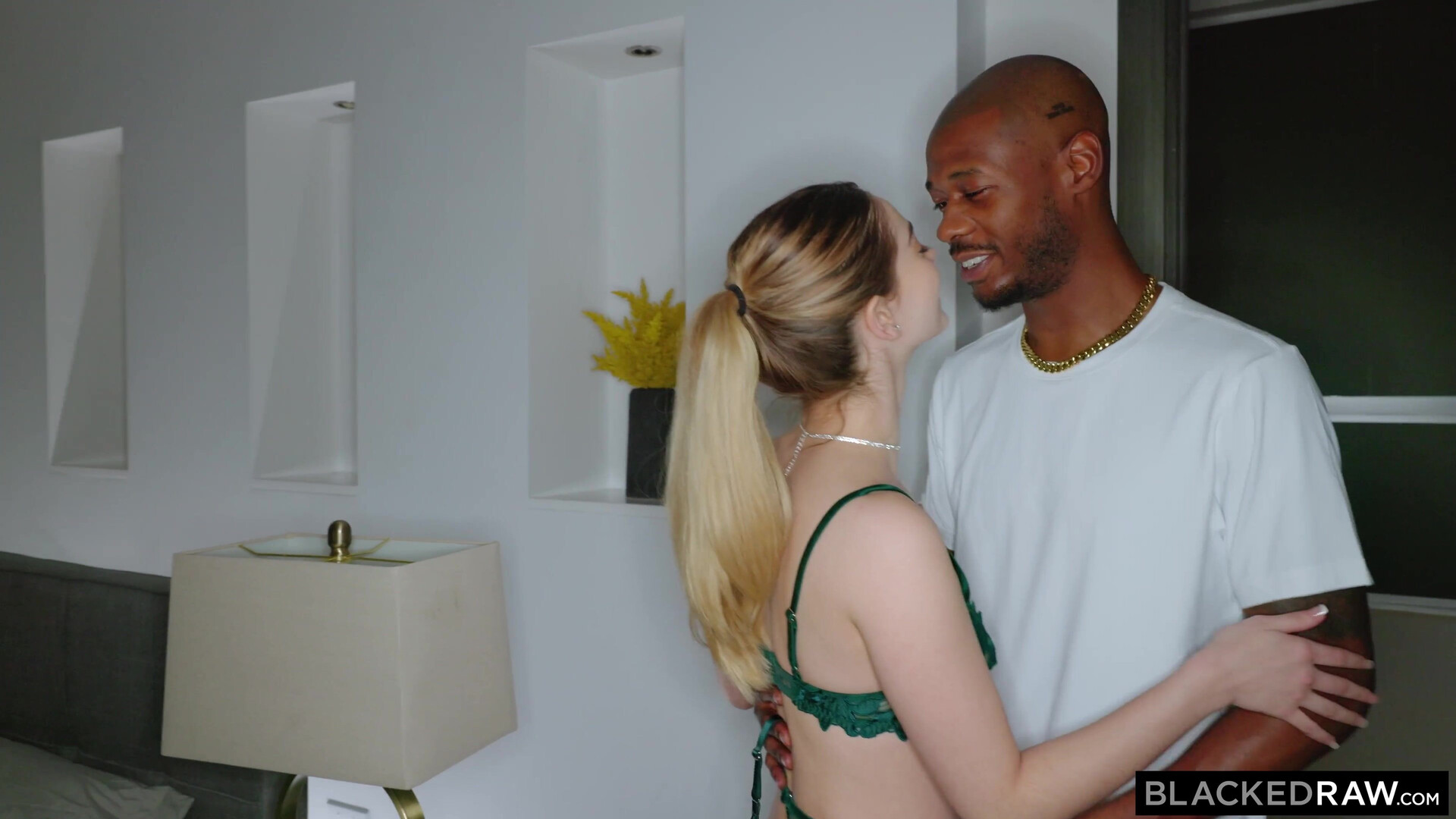 M0lly L1ttl3 BR 4k - interracial - cumshots