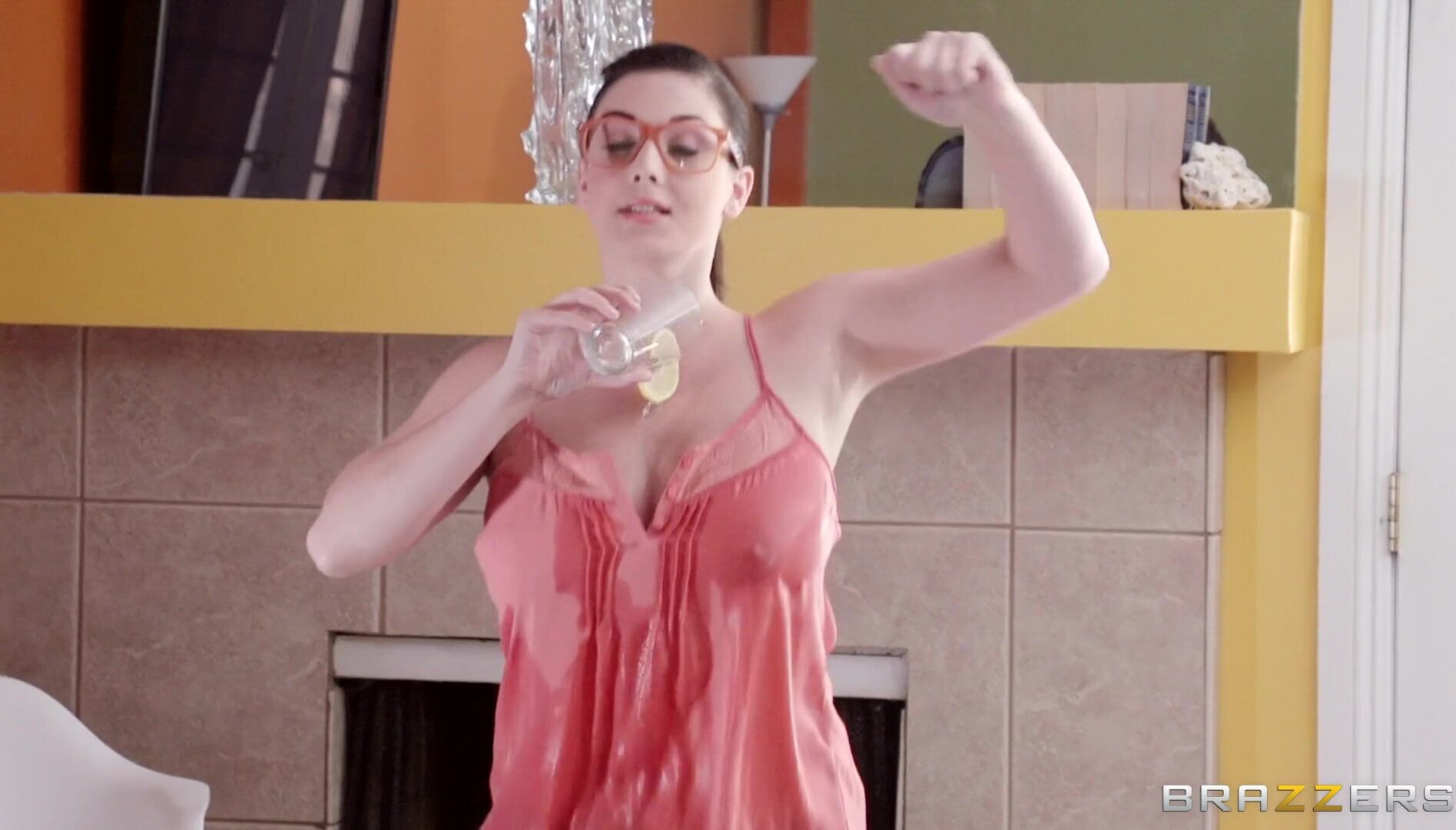 Noelle Easton The Life of the Party - teen - bigtits - hardcore