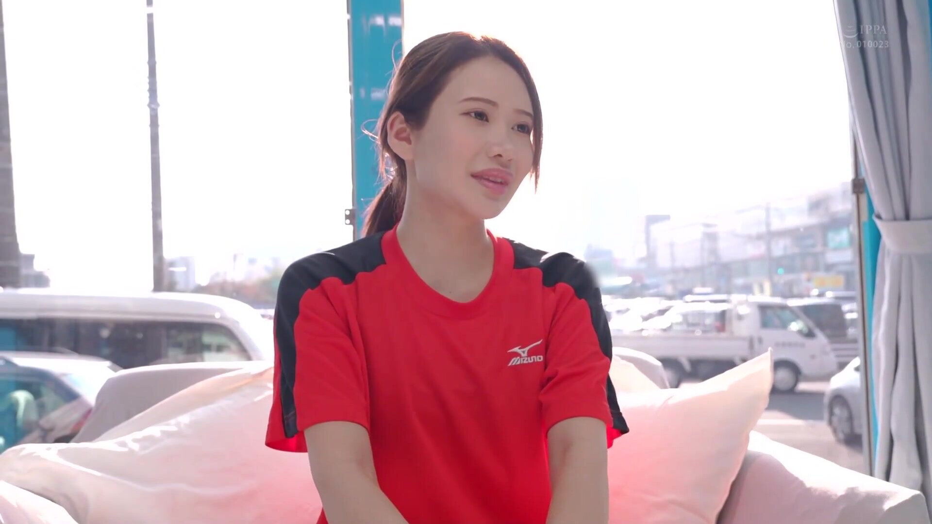 SD MM 169 Magic Mirror College female athletes who dedicate their youth to club activ - babe