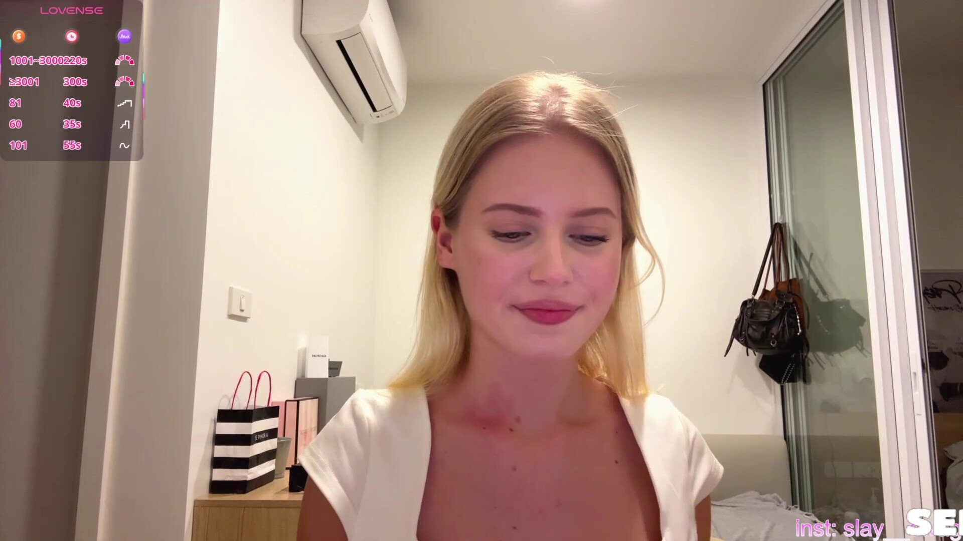 Sassy Blonde Gets Messy The Ultimate Dirty Session - livecam - cam - webcam - whore - blonde