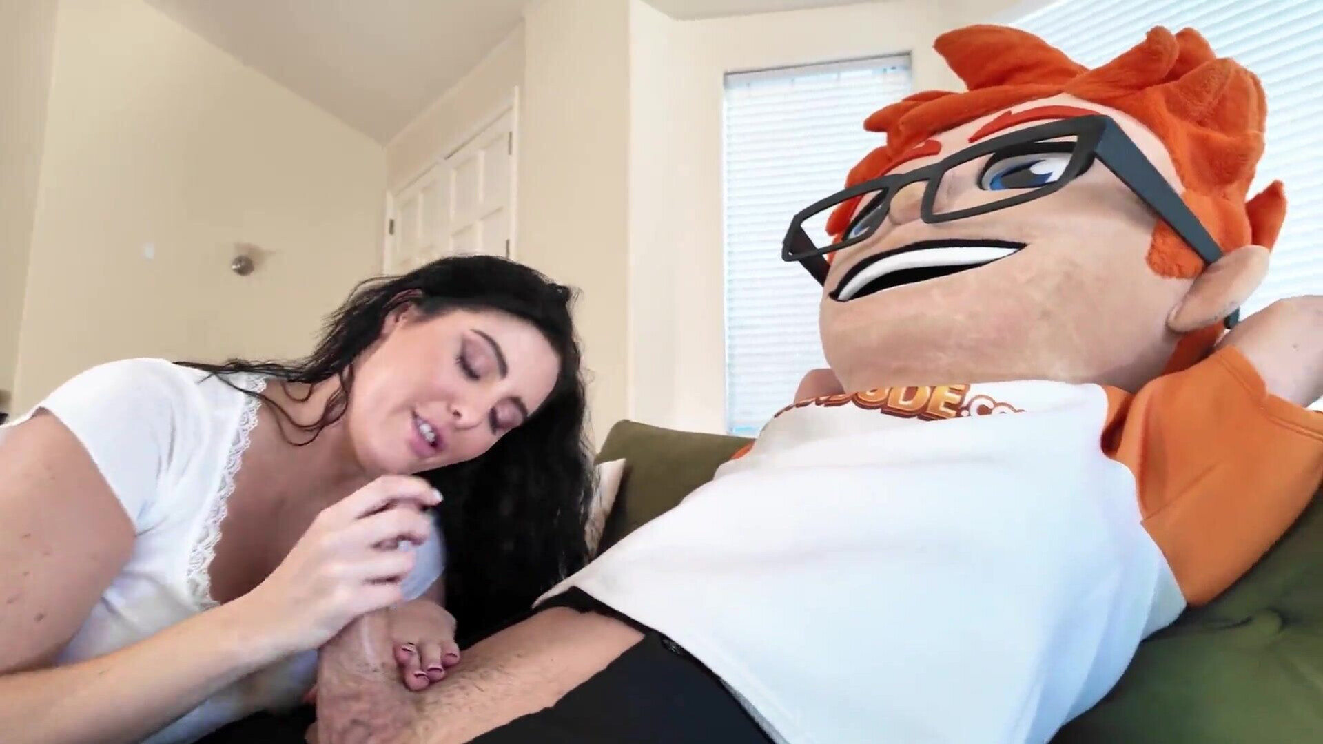 Theodora Day Theodora Day Makes Porn Dude’s Day - milf - big ass - blowjob