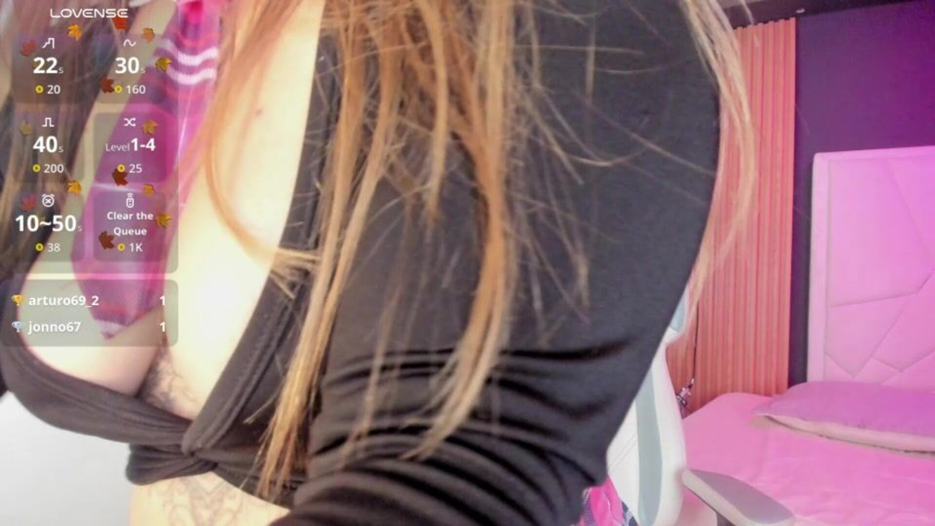 amyglow 2025 12 06 18h47m44s - webcam