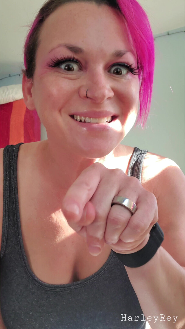 harleyrey mommy caught you sniffing dirty socks - milf - big ass - big tits - mom - mommy - solo - masturbation