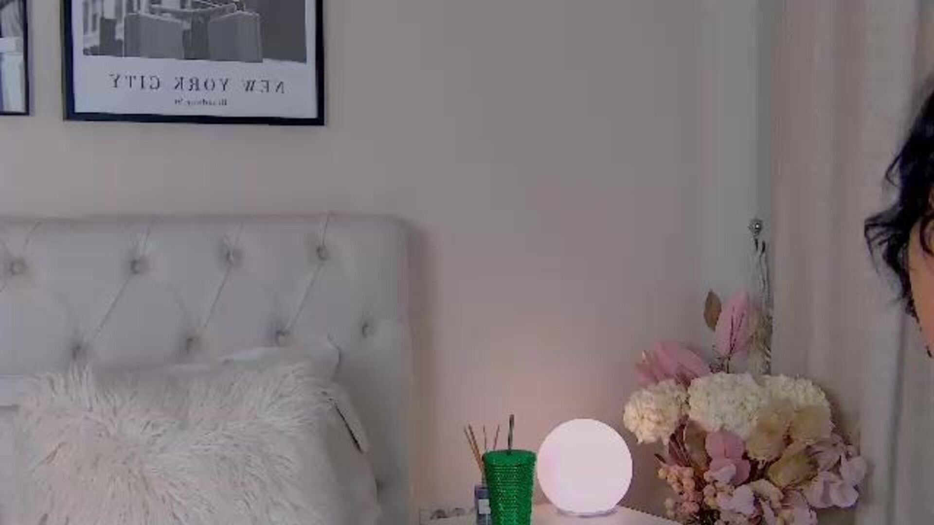 yviesweet 2026 01 09 04h10m37s - webcam