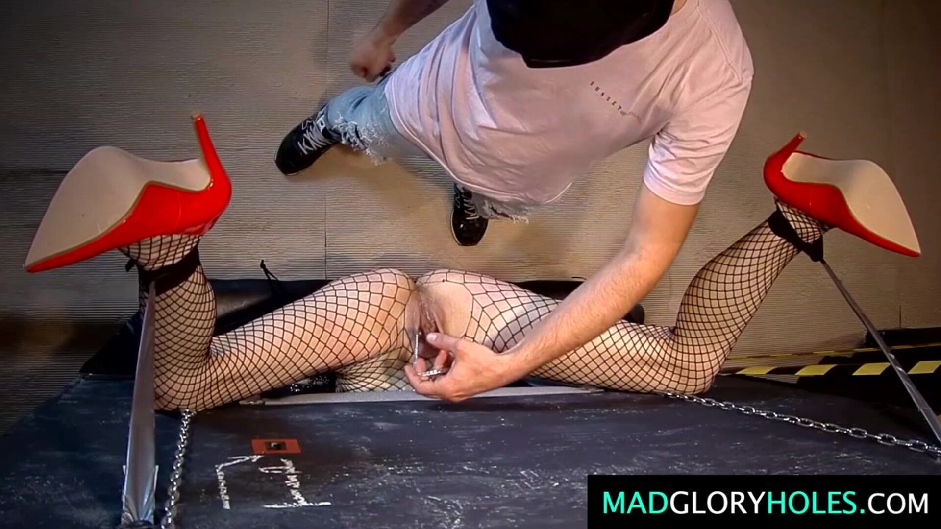 Amateur Glory Hole Club Suck Fuck - gloryholes - gangbang - reality - party - madgloryholes - brunette - czech - fetish - glory hole - milf