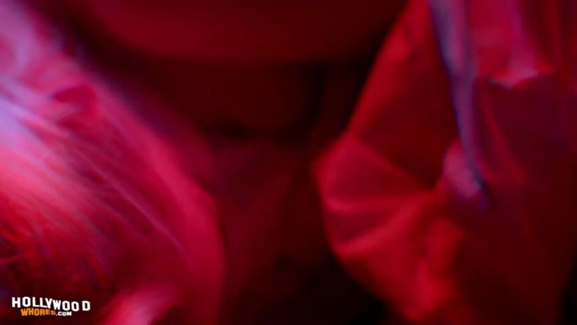 Blonde's happy sex ride - mainstream - hollywood - scene