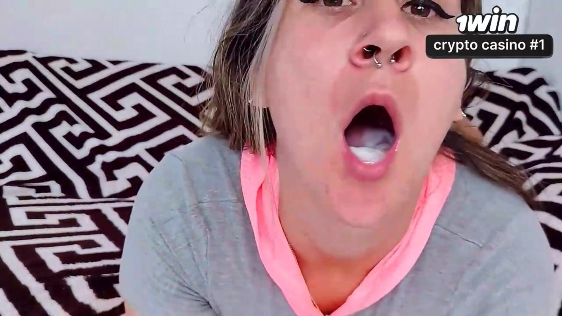 Compilação das melhores gozadas da DocinhoQueen em vídeos XXX exclusivos - rabudas - compilação de esporradas - gozadas - compilation - latin - cum - compilacao - porn - xxx - sexo intenso